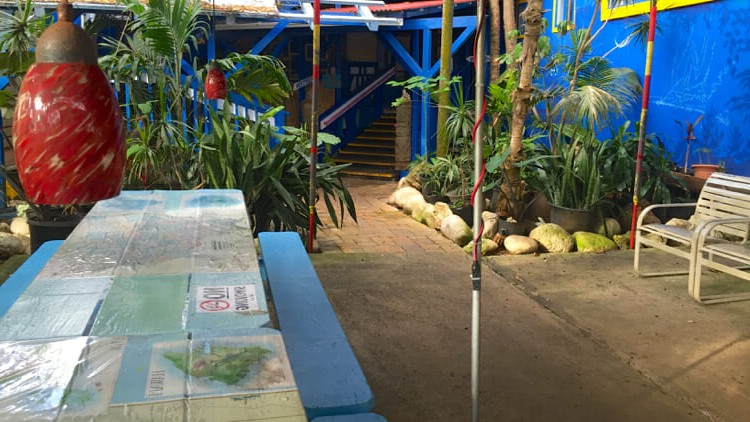 Common area at a Kauai beachfront hostel