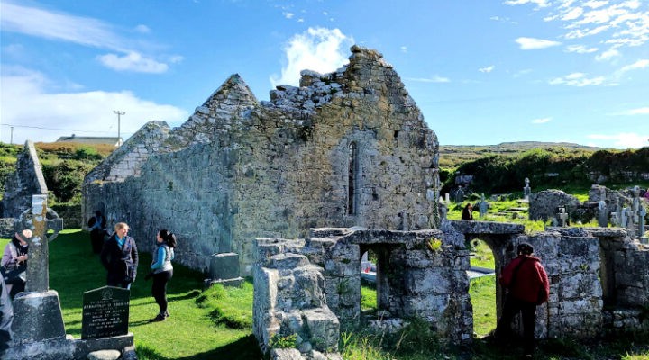 Small group tour for solo travelers